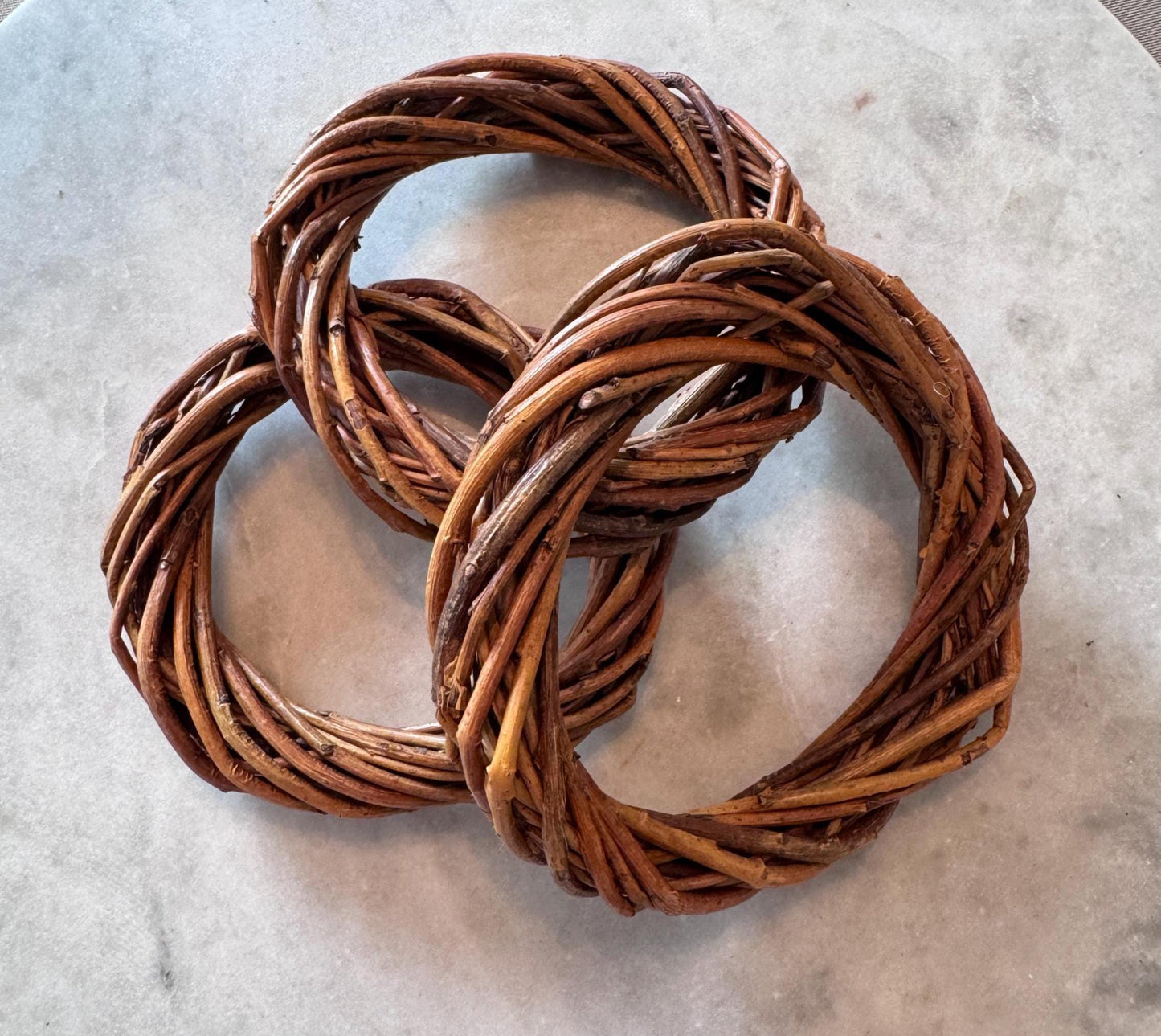 Willow Rings for Rabbits | Natural Bunny Chew Toy | Rabbit Safe Willow Chews | Pack of 1