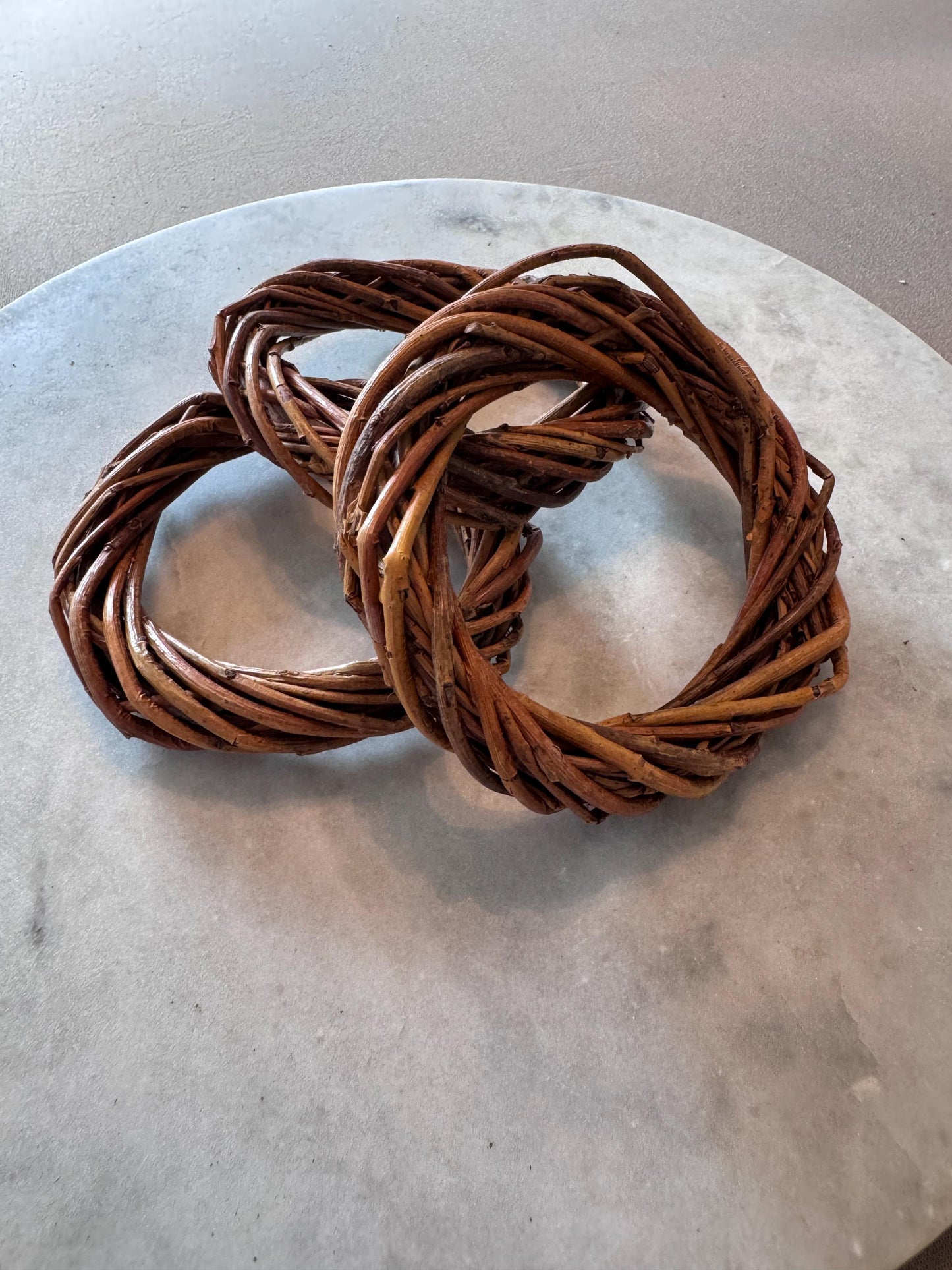 Willow Rings for Rabbits | Natural Bunny Chew Toy | Rabbit Safe Willow Chews | Pack of 1