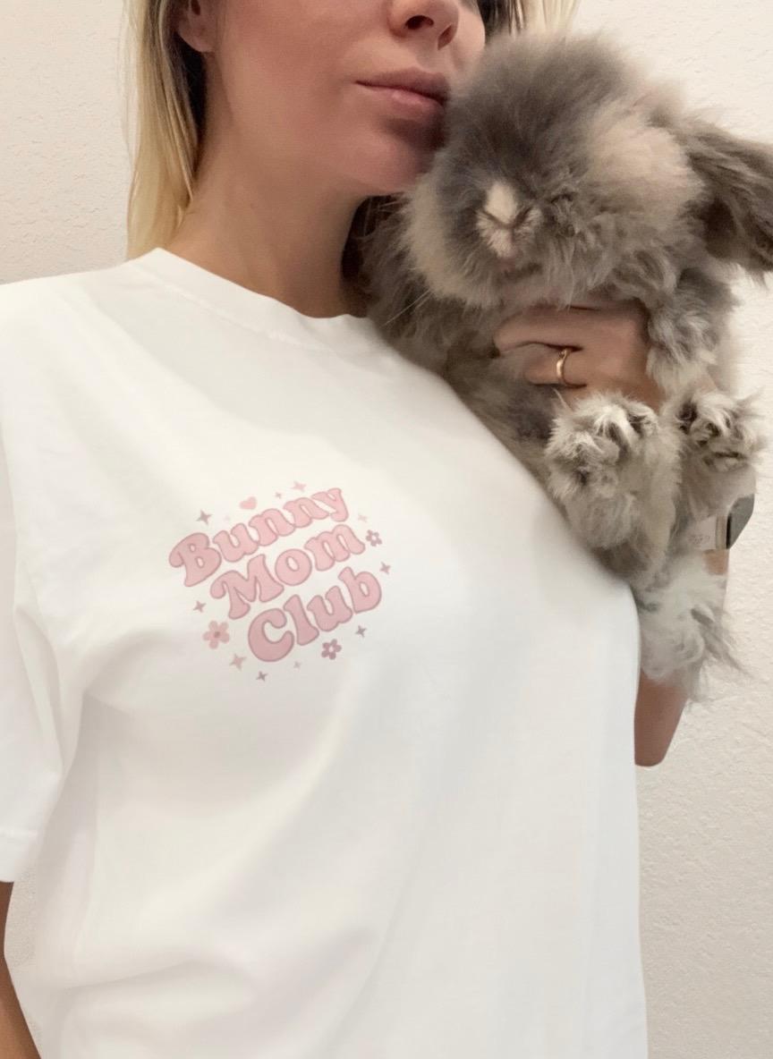 Bunny Mom Club Shirt-Rabbit Mom Shirt-Rabbit Lover Gift- Bunny Shirt