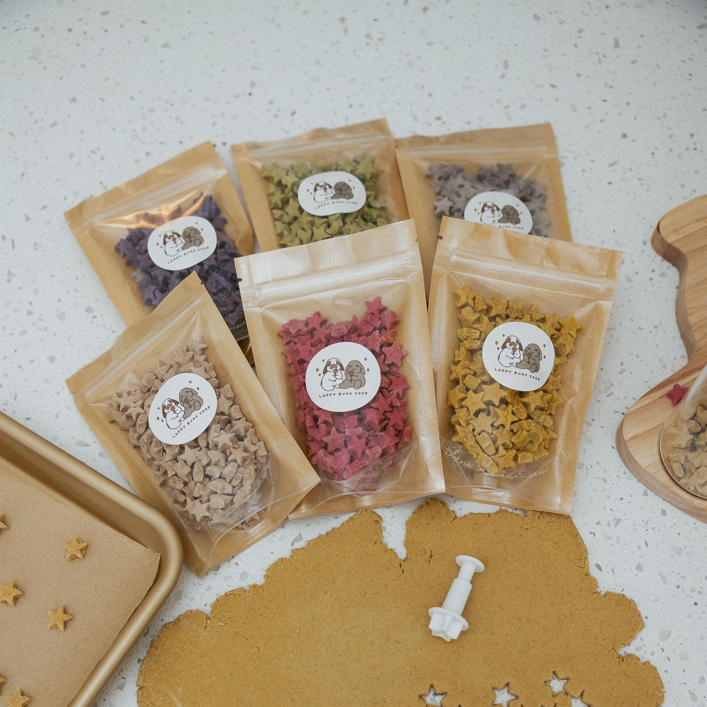 Tiny Twinkles Bunny Treats | Organic Oat Stars| Healthy Rabbit Snacks | Rabbit Training Treats| 1.4-1.5 oz bag