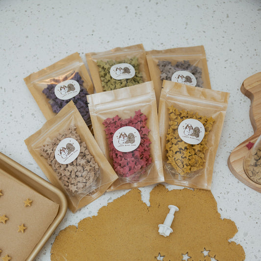 Tiny Twinkles Bunny Treats | Organic Oat Stars| Healthy Rabbit Snacks | Rabbit Training Treats| 1.4-1.5 oz bag