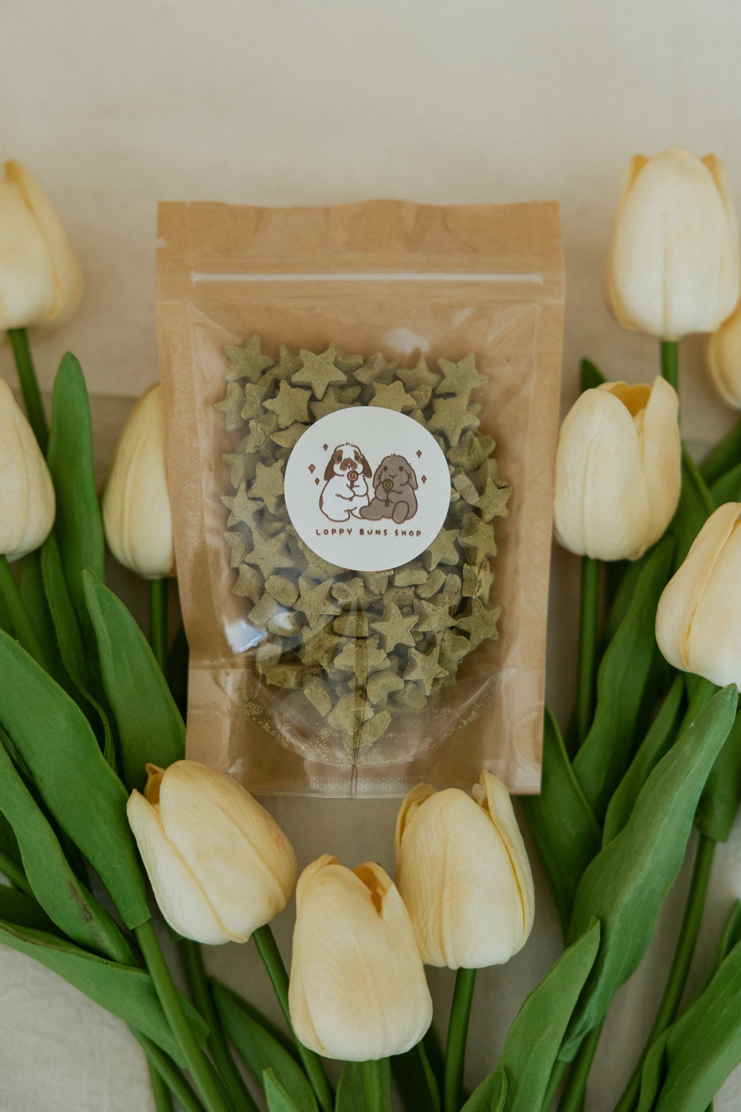 Tiny Twinkles Bunny Treats | Organic Oat Stars| Healthy Rabbit Snacks | Rabbit Training Treats| 1.4-1.5 oz bag