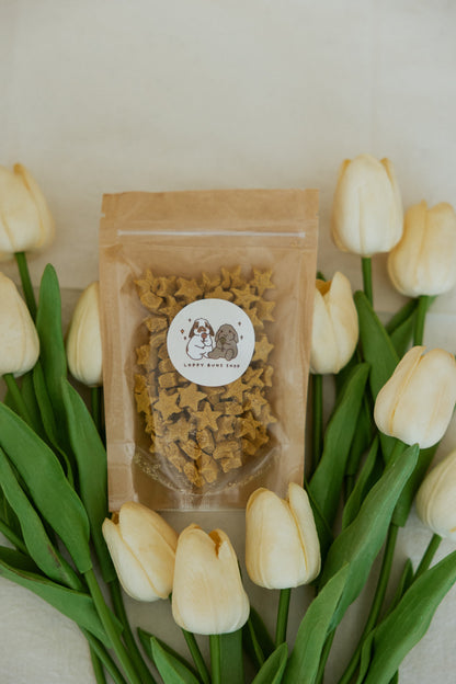 Tiny Twinkles Bunny Treats | Organic Oat Stars| Healthy Rabbit Snacks | Rabbit Training Treats| 1.4-1.5 oz bag
