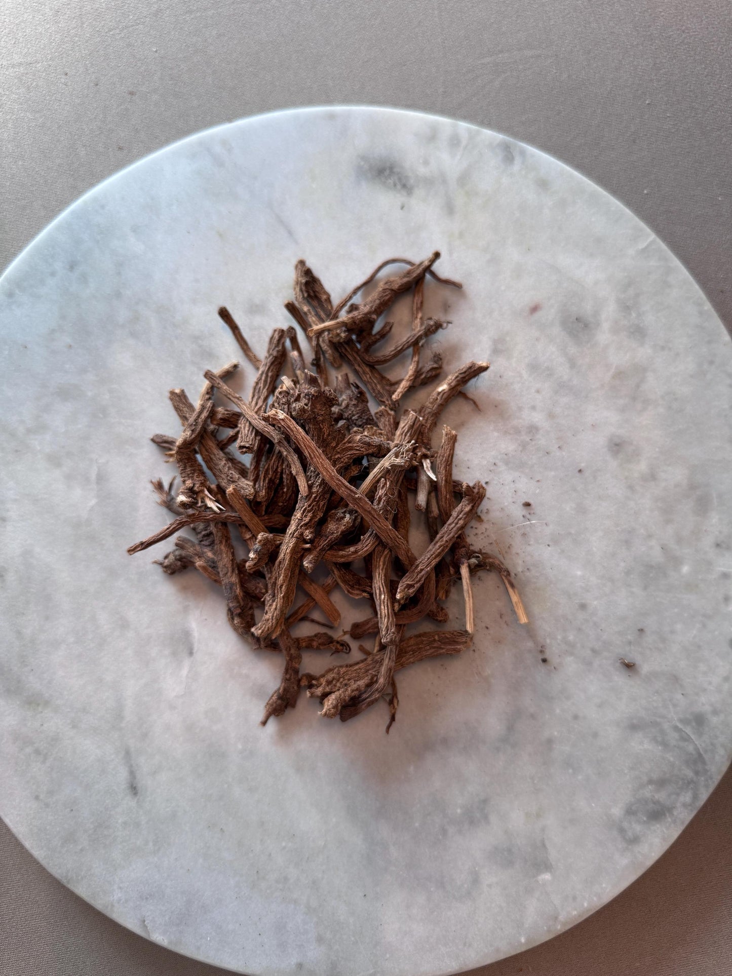 Dandelion Root Chews for Rabbits | Natural Bunny Chew Treat | Rabbit Safe Enrichment